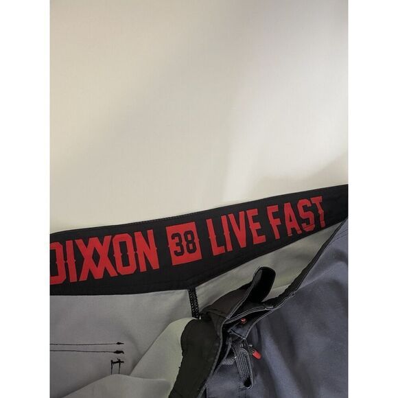 Dixxon Live Fast Mens 38 Board Shorts Swim Trunks Black Red Flannel Co - Picture 5 of 8